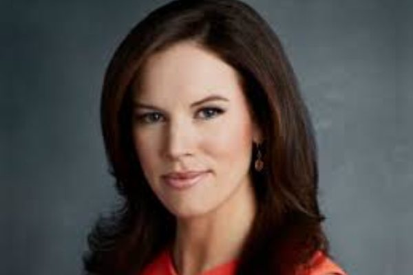 Kelly Evans