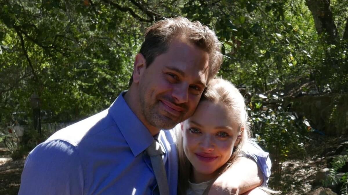 Thomas Sadoski & Amanda Seyfried